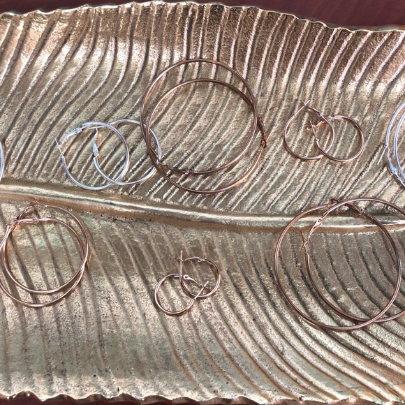 Multi Size Hoop Earrings - Picture 4 of 4